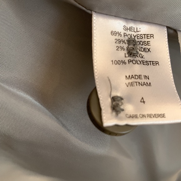 New York & Company stretch blazer. Gray with soft pink . Size 4 - Picture 8 of 11